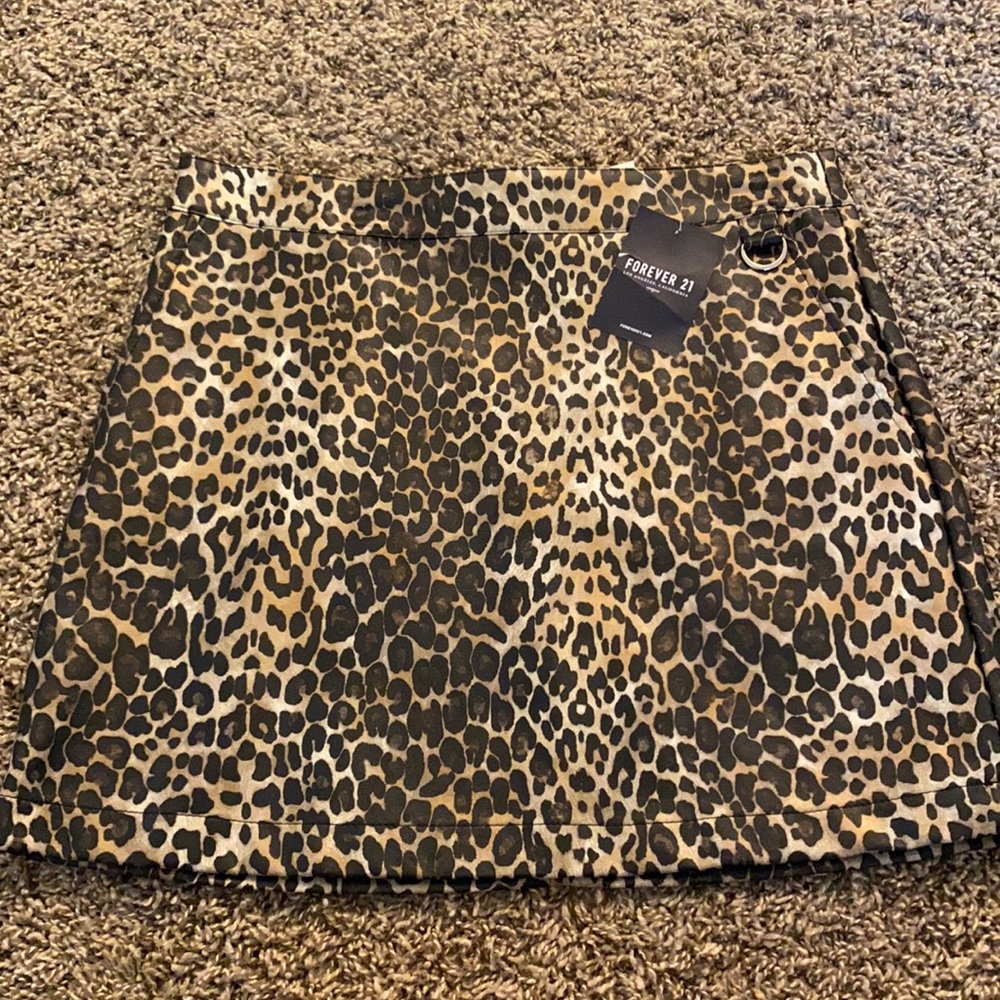 Forever 21 leather skirt- brand new with tags!